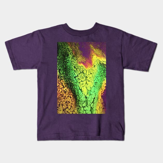 Emerald placer Fluid Art Kids T-Shirt by Stacey-Design